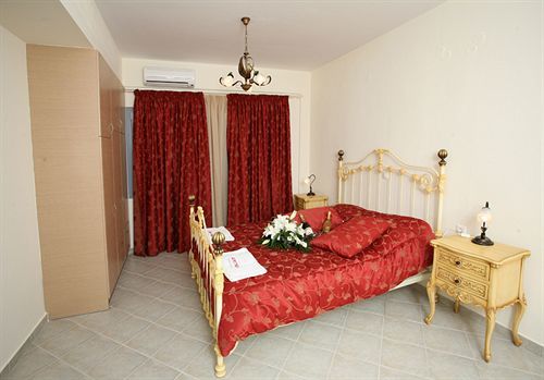 Acrothea Hotel Парга Екстер'єр фото